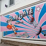 Stylish 2 Suite Penthouse Walk To Shopping, Food, 1 Of 7 Themed Lofts At Cowrite, Find Coffee And Tacos Downstairs, Complimentary Spin Class, Walk To Shopping In 12 South, 10 Minutes To Broadway, Parking, 24 Hr Hospitality