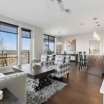 Cityview 220 * Nashville