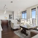Luxurious Downtown Corner Views 2 Bed 2bath 61 * Nashville
