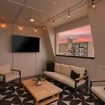 2 Adjacent Luxury Homes Rooftop Decks & Game Holiday home *