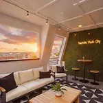 2 Adjacent Luxury Homes Rooftop Decks & Game *