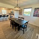 Holiday home Paradise Found With Pool And Hot Tub Nashville
