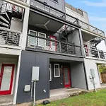 Chic Nashville Home Near Downtown Sleeps 14