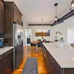 Walk & Bike-stunning Natural Light! 13 Mins To Downtown Nashville