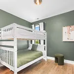 Emerald Overlook - Skyline Views & Rooftop Patio * Nashville