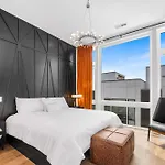 Emerald Overlook - Skyline Views & Rooftop Patio Nashville