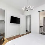 Emerald Overlook - Skyline Views & Rooftop Patio Holiday home Nashville