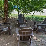 Walk & Bike-stunning Natural Light! 13 Mins To Downtown *