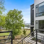 Holiday home Emerald Overlook - Skyline Views & Rooftop Patio Nashville