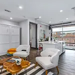 Oasis At The Muse Modern 2br With Balcony & Rooftop Views *