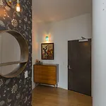 Artsy Extended Retreat Downtown Holiday home Nashville