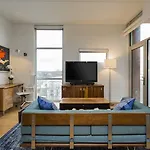 Holiday home Artsy Extended Retreat Downtown *