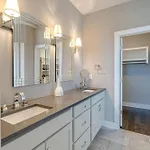Holiday home Cultured Coach - Music Row - Mins To Downtown