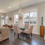 Holiday home Cultured Coach - Music Row - Mins To Downtown Nashville