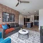 Holiday home Chords-odyssey-walk/drive To Vanderbilt Nashville