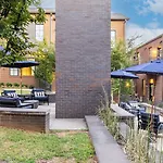 The Magnolia By Avantstay Stylish Comfort Near Downtown Nashville