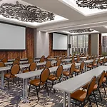 Fraye Nashville, Curio Collection By Hilton