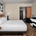Fraye Nashville, Curio Collection By Hilton 4*