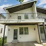 Hurst House - 4 Stylish Homes - Mins To Germantown