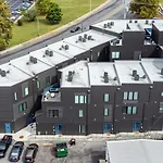 Sleeps 28 2 Units Near Dt Nashville Outrider By Avantstay