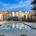 Sleeps 24 4 Modern Midtown Apartments W Gym Pool Walkable To Shops Eats