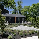 The Nomad 4 Studio Buyout 16 Guests In Hillsboro