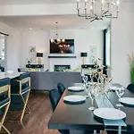 Luxury - The Gulch - Private Rooftop *