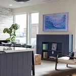 Holiday home The Ashford - Brand New Gem Walk To Weho *
