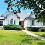 Peaceful 3Br On 5 Acres - Minutes From Nashville