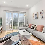 Holiday home Sleeps 16 Two Side By Side Only 3 Miles Broadway