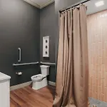 Starr Piano - Roxie And Carraway - 8 Bedrooms Holiday home