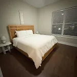 -New-The Nash Luxe, Pool, Gym, Nightlife!