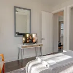 Holiday home Cultured Coach - Music Row - Mins To Downtown