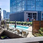 Hyve - Boho Bliss - 3 Bedroom - Located In Sobro