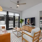 Savanna - Heart Of Midtown - Odyssey At The Park Nashville