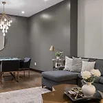 French's Luxury - Steps From Broadway Nashville