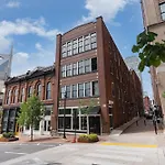 Maison Modiste - Bankers Alley - Walk To Broadway