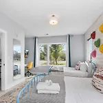 Holiday home Stylish 4br - Rooftop Deck Near Downtown Nashville