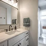 Dream Sylvan Park 4 Bed 3 Bath, Lush Outdoor Area * Nashville