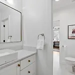 New! Luxury Holiday home