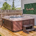 Holiday home 10m To Dt-hottub/pool Tb/karaoke -johnny Cash Hm