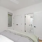 Modern 12 South Loft Walk To Shops Eats & Coffee Apartment Nashville