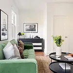 Hart Suite Buyout 4 By Avantstay Two Town House Buyout W Modern Amenities In Nashville