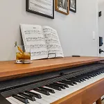 H&o On Music Row Holiday home *