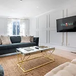 Holiday home The Maddox By Local