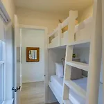 Sleeps 16 2 Modern Townhomes Minutes To Broadway Lischey 98 Degrees By Avantstay