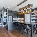 Holiday home Cashs Speakeasy By Local *