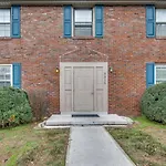 The Emmy Lou By Stay Local Nashville