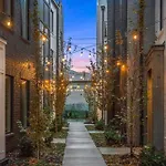 Brand New Elegance Rooftop Views Of Nashville