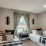 Holiday home Monica By Local Nashville